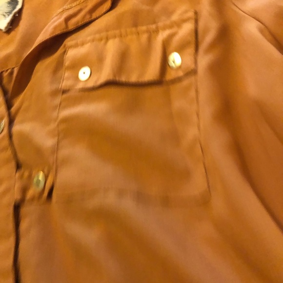 Mustard colored button up NWOT YB - Picture 6 of 11